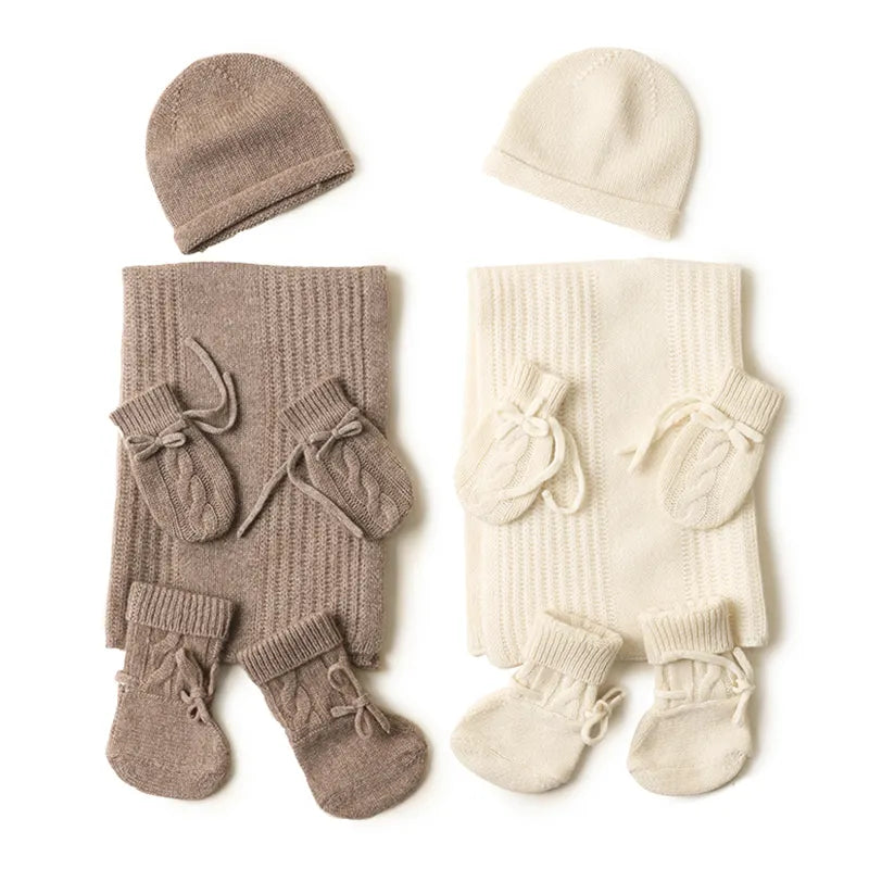 CozyCharm Gift Set - 100% Cashmere